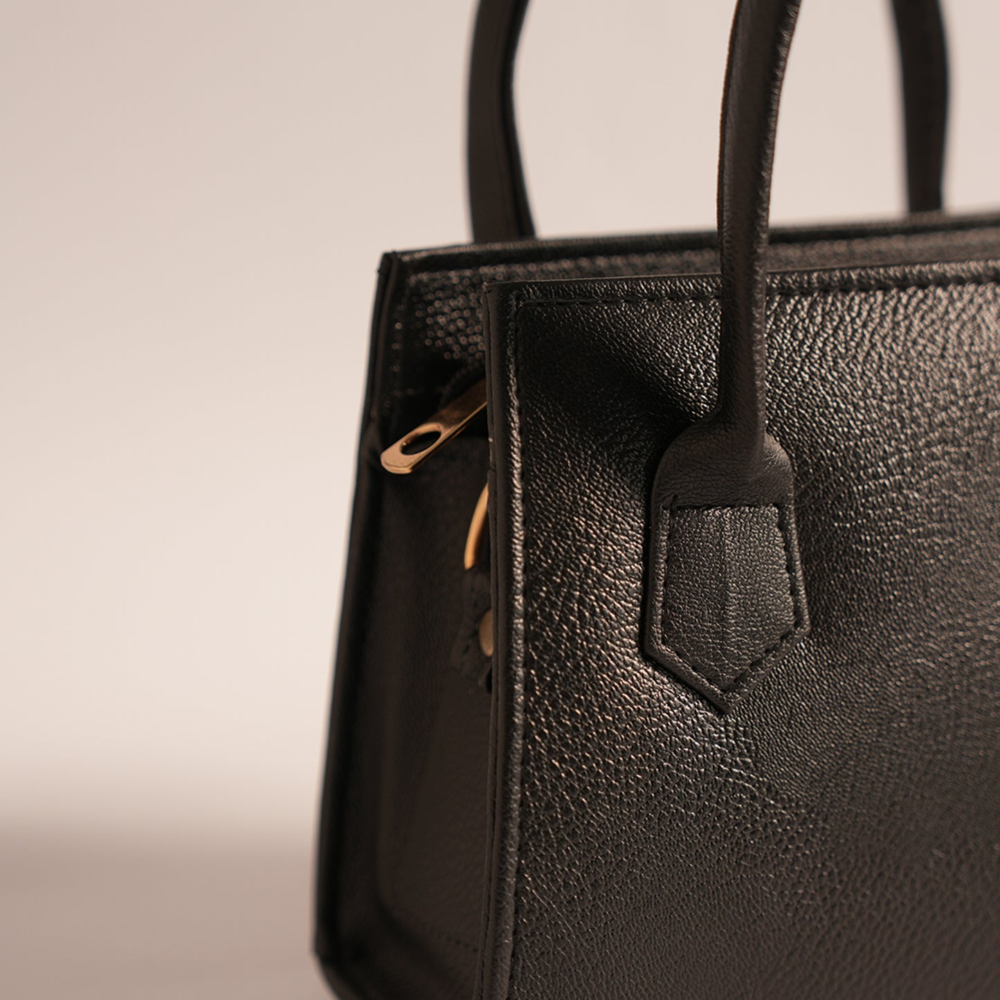 Noir Elegance Bag